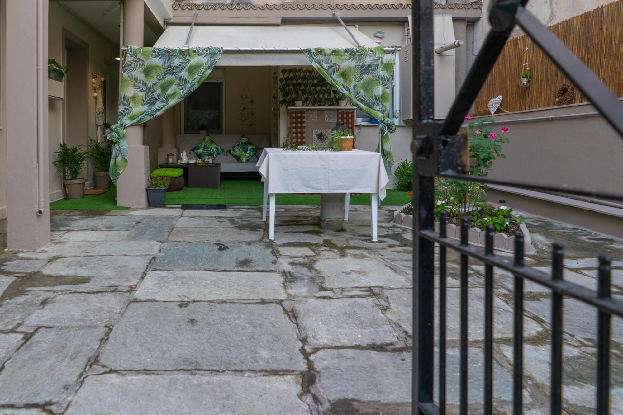 Sofia's House * Volos